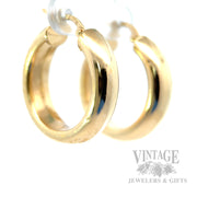 25 mm 14k Gold Hoop Earrings Perspective View