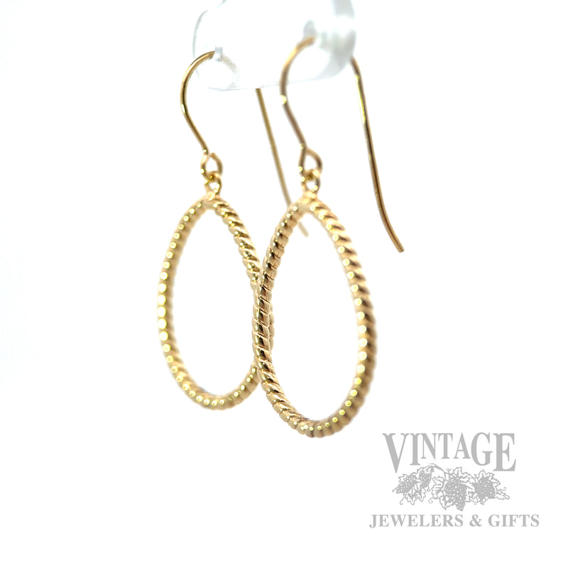 Ribbed Oval 14k Gold Dangle Earrings Perspective View