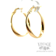 Freeform Oval 14k Gold Hoops Perspective View