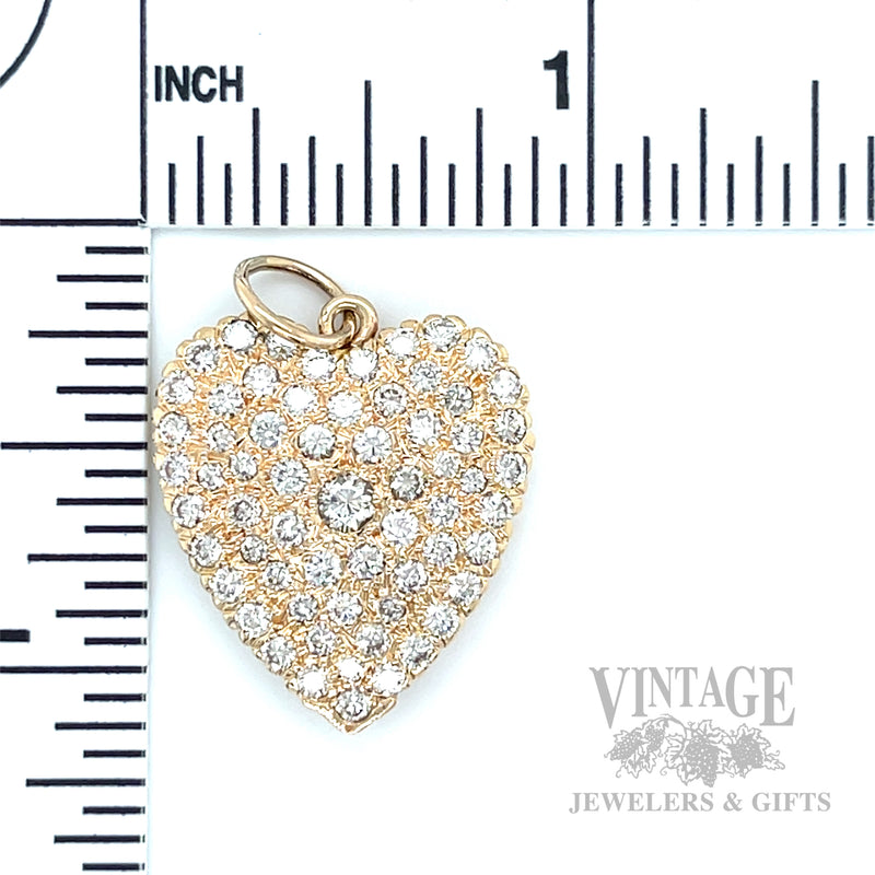 Diamond Pave´ 14k Gold Heart Pendant Scale View