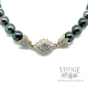 17" Tahtian Pearl 18k Gold Diamond Cluster Necklace Clasp View