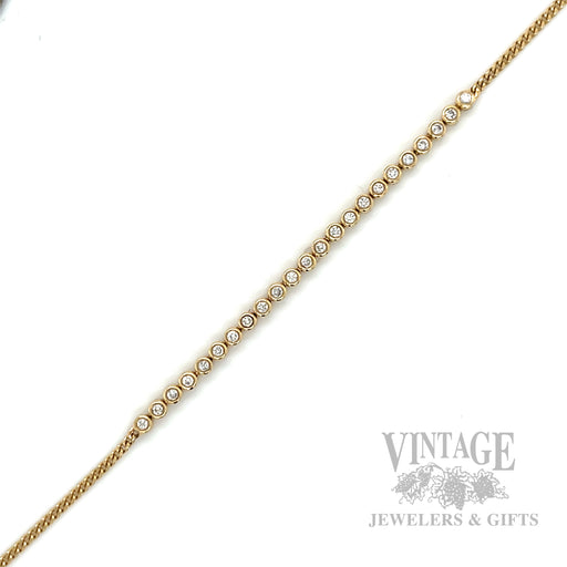 7" Curb Link Bezeled Diamond Accented 14k Gold Bracelet Detailed View