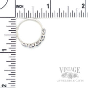Clover Patterned Blue Sapphire Diamond Accented 14k White Gold Ring Scale View