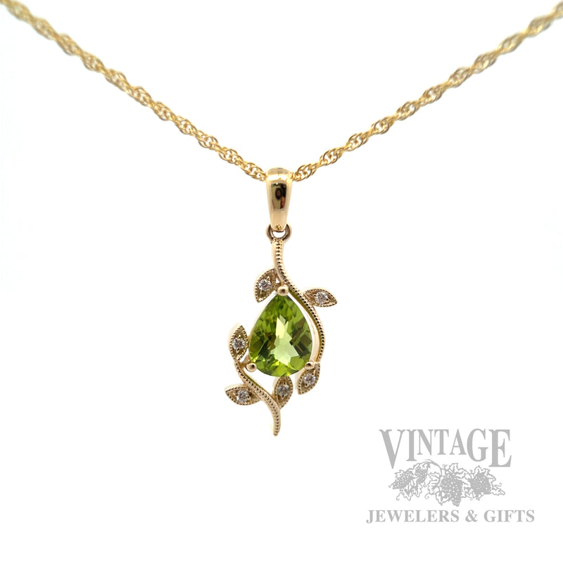Botanical Peridot Diamond Accented 14k Gold Necklace Front View