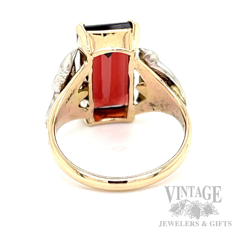 Vintage Elongated Garnet Diamond Accented 14k Gold Ring Back/Interior View