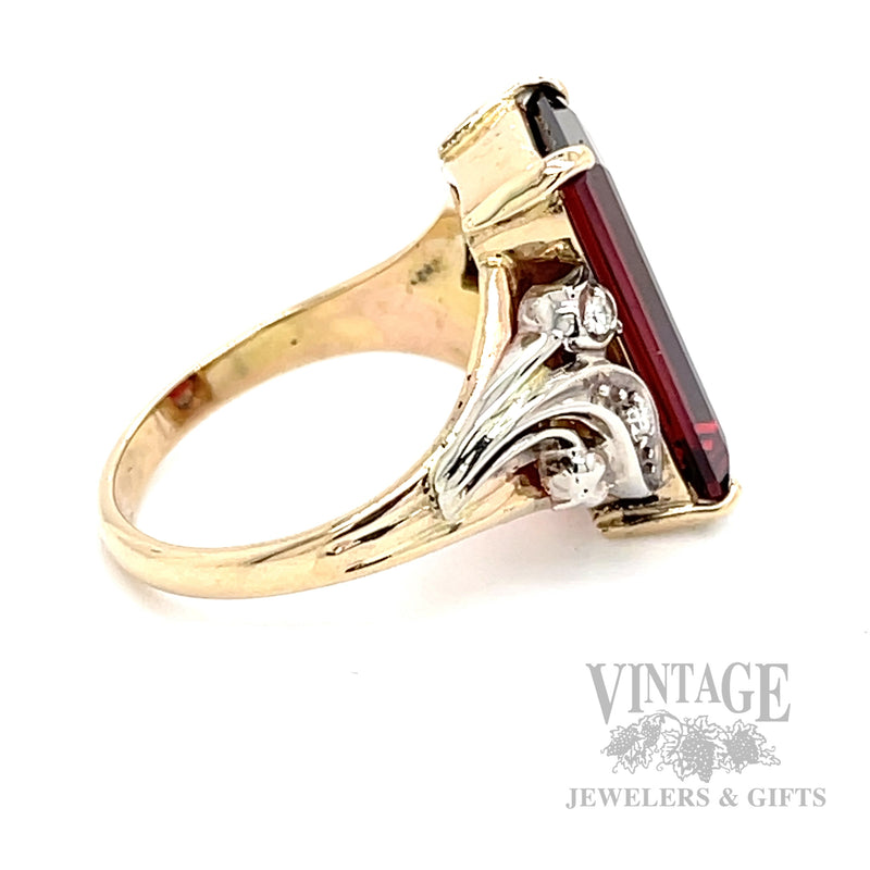Vintage Elongated Garnet Diamond Accented 14k Gold Ring Scale View