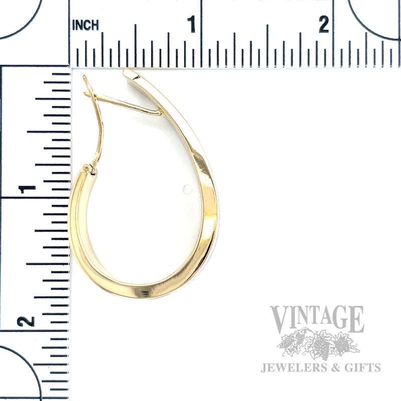 Tapered Hoop 18k Gold Earrings Scale View