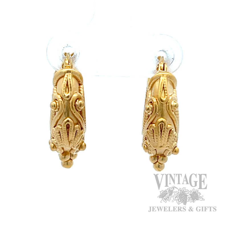 Estrucan Style 18K Gold Huggie Earrings Front View