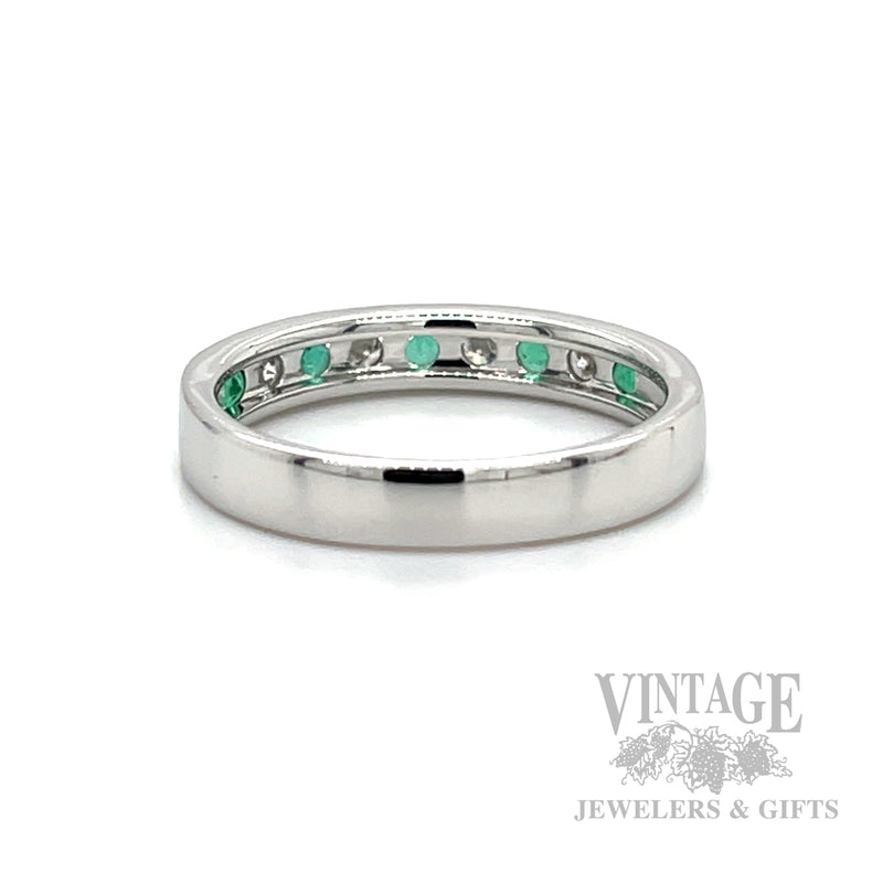 Emerald and Diamond 14k White Gold Band Back/Interior View