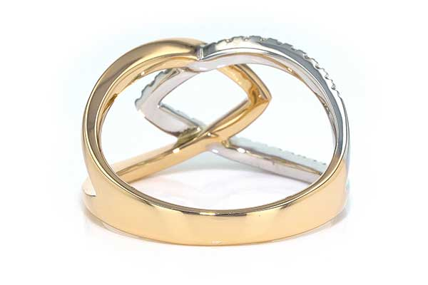 Contemporary two tone 14ky/w gold and diamond ring back