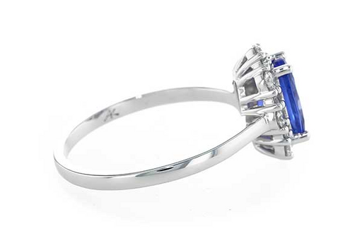14kw gold tanzanite and diamond halo ring, side view