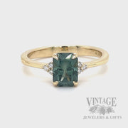 Teal Montana natural sapphire and diamond 14k gold ring video