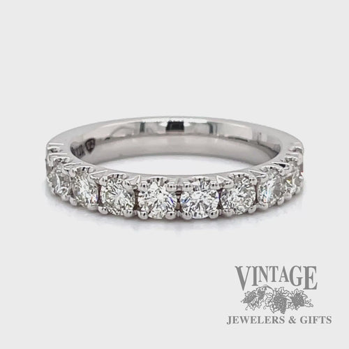 Diamond 14k white gold ring 1.1 CTW top