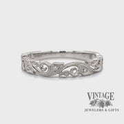 Filigree scroll platinum and diamond ring video