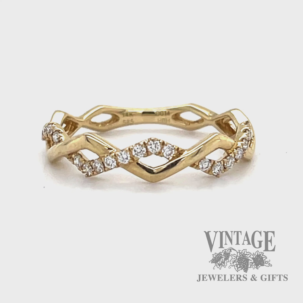 Video 14k yellow gold and diamond entwined ring band