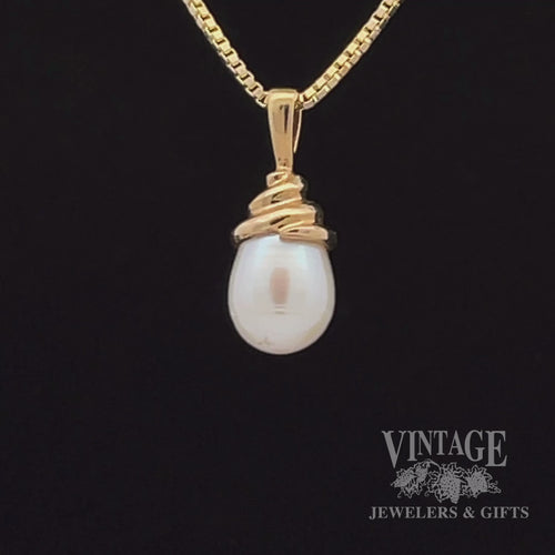 14k twisted teardrop pearl pendant video
