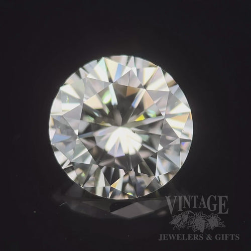 2.64 Carat Round Brilliant, J color, VS2 clarity, Natural Diamond Video