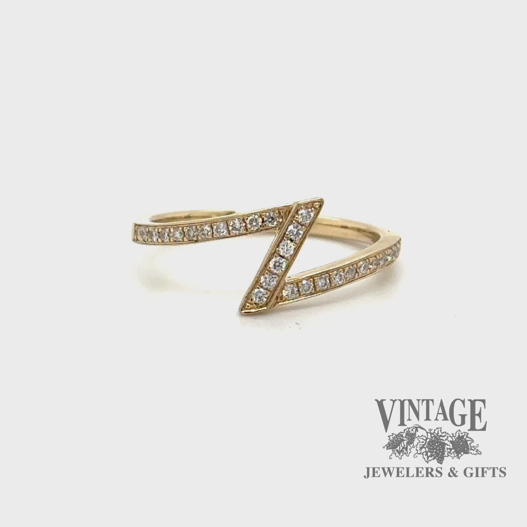Zigzag natural diamond 14ky gold ring video