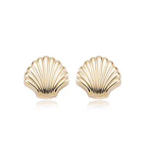 14 karat yellow gold scalloped shell button earrings
