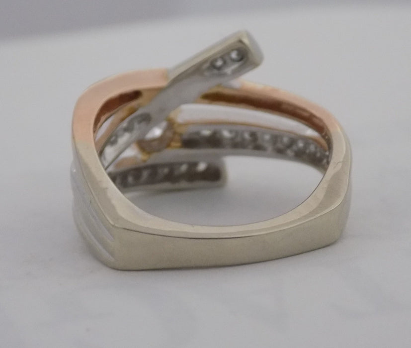 Diamond bypass style ring