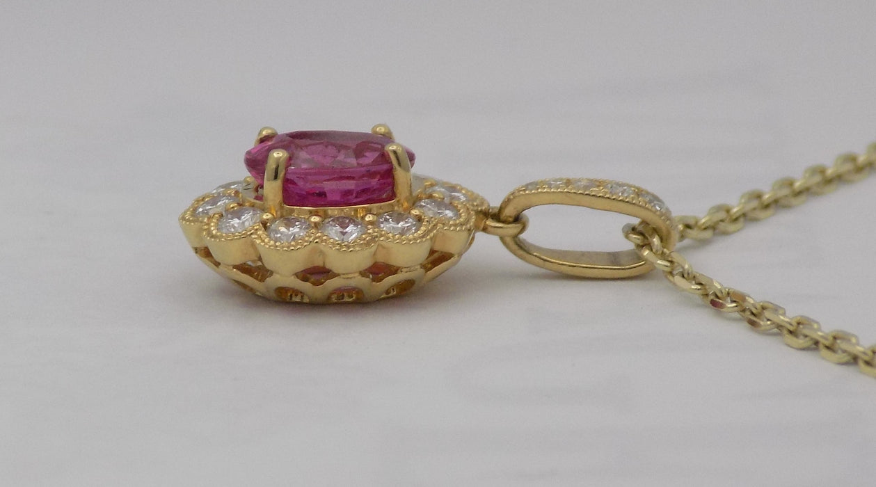 18 karat yellow gold 1.01ct Pink sapphire and diamond pendant, flat from side