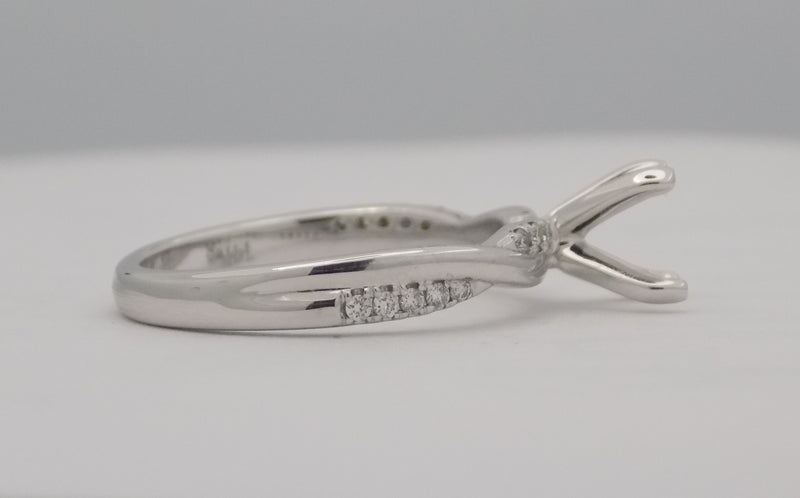 White gold diamond twist semi-mount for round 1 carat stone