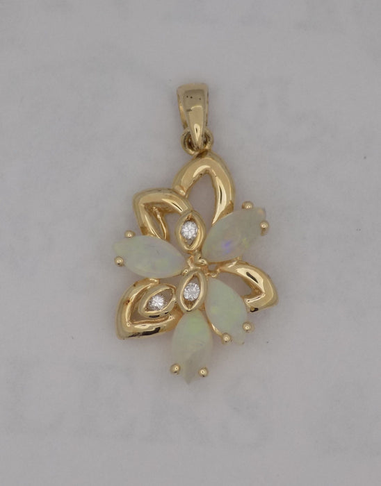 Yellow estate gold crystal opal cluster pendant