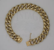 14 karat yellow gold estate heavy curb link bracelet, from top