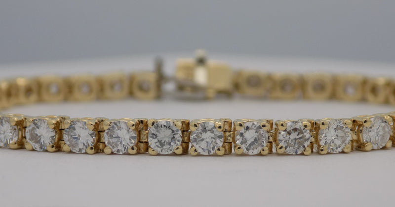 7.0 Carat 14k gold diamond tennis bracelet