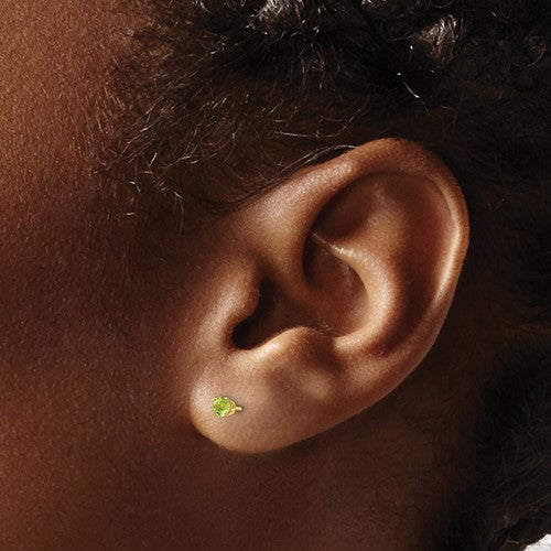 14 karat yellow gold Peridot 3mm stud Earrings