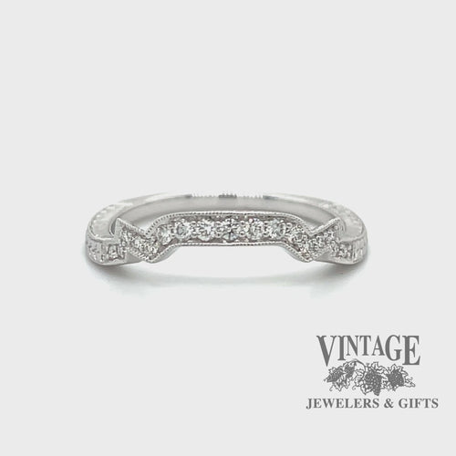 Diamond hand engraved fitted 14kw gold wedding ring band video