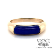 14 karat yellow gold Lapis saddle ring