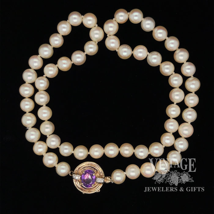 18” Cultured Akoya pearl necklace with 14ky gold amethyst clasp