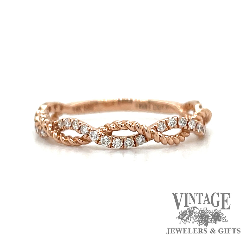Braided 14kr gold diamond ring