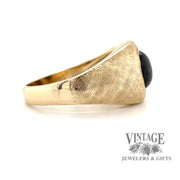 14 karat yellow gold Black star sapphire florentine ring, side view