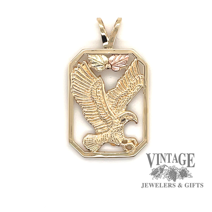 Flying eagle Black Hills 10ky Gold charm