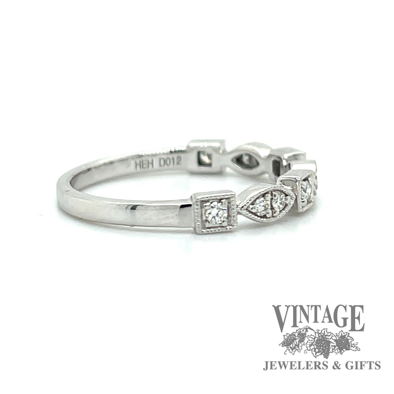 Square marquise mill-grained 14kw diamond ring