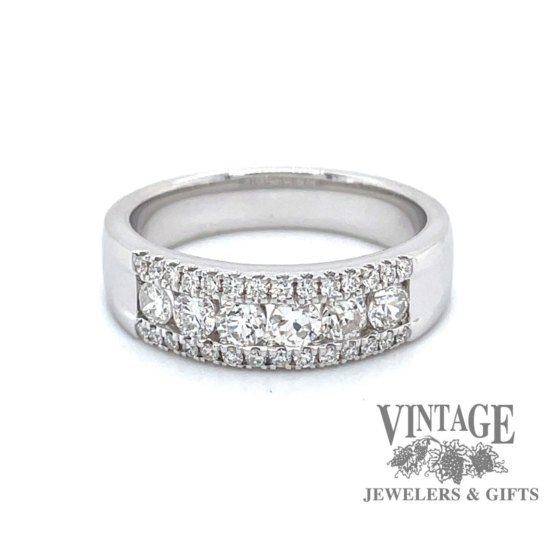 18k white gold 3 row round diamond band, front view