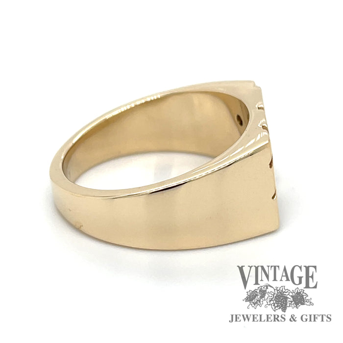 Diagonal striped rectangular 10ky gold and diamond signet ring