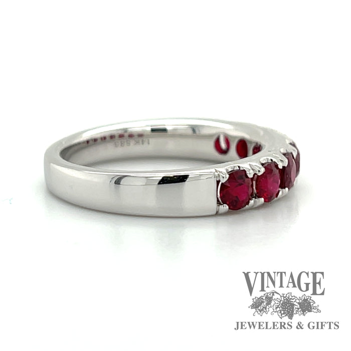 Pave red ruby 14kw gold ring
