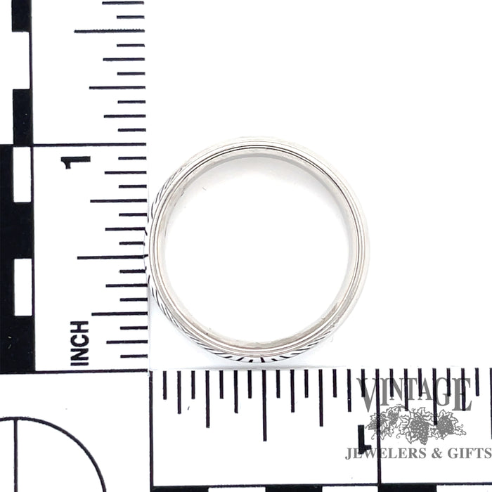 Comfort fit 7mm 14kw gold ring band
