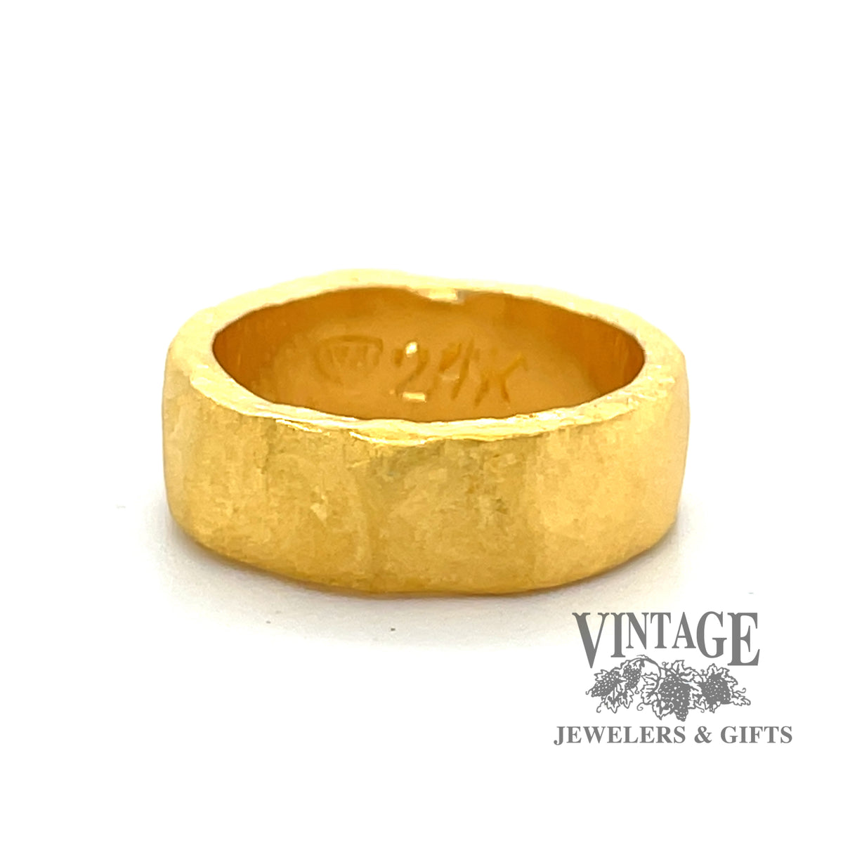 Interactie Welsprekend Conclusie 24 karat gold hand forged rustic 7mm ring — Vintage Jewelers & Gifts, LLC.