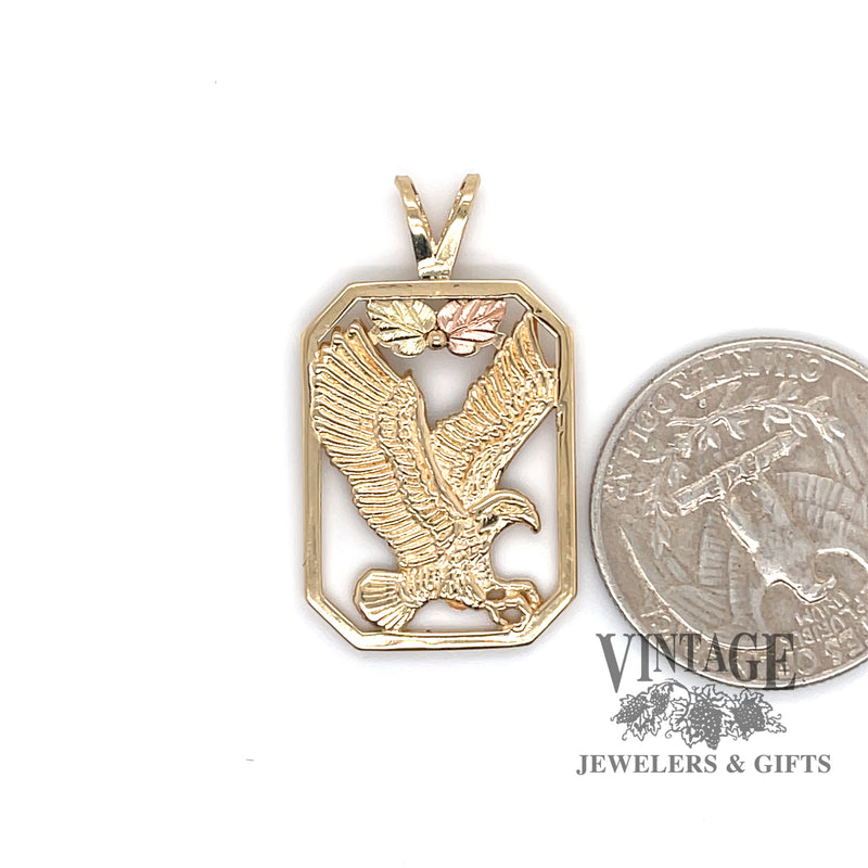 Flying eagle Black Hills 10ky Gold charm