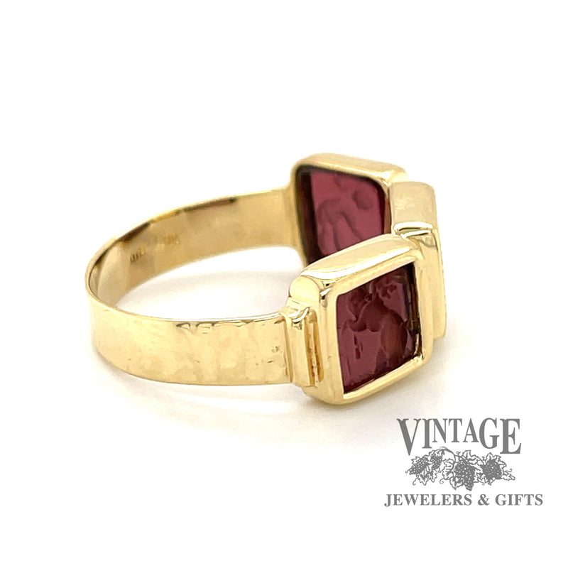 18 karat yellow gold carved cherub Intaglio three stone ring, side view