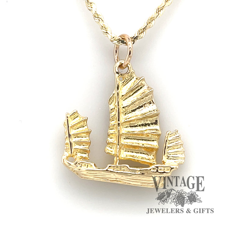 Chinese "Junk" boat charm in 14ky gold