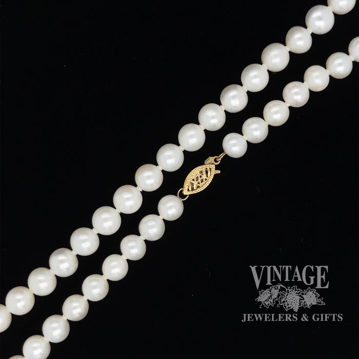 18" freshwater pearl necklace with 14ky gold clasp