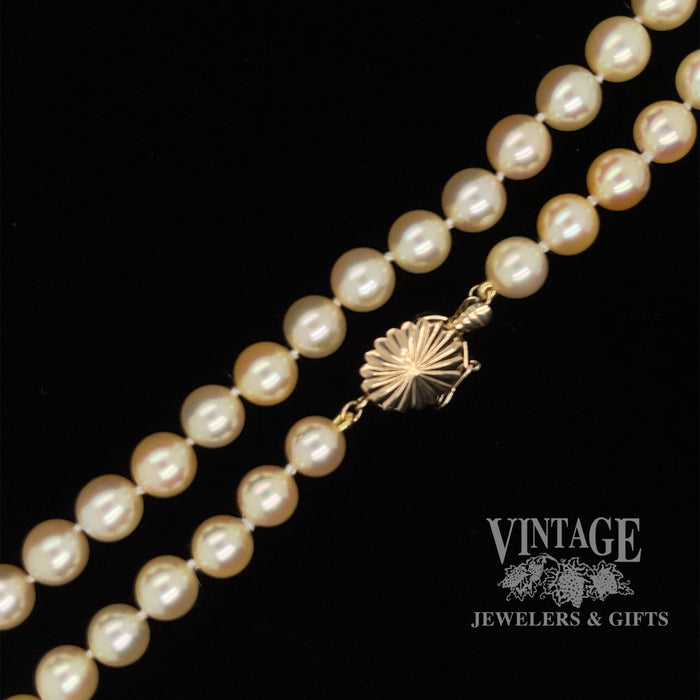 Are Old Pearl Necklaces Worth Anything? – Pearls for Men