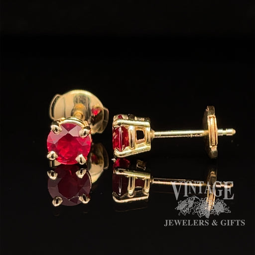 Natural ruby 18k gold stud earrings