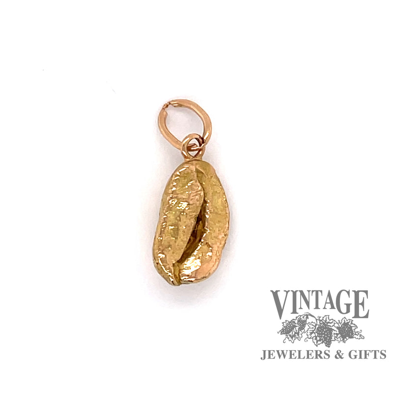 18 karat yellow gold Coffee bean charm