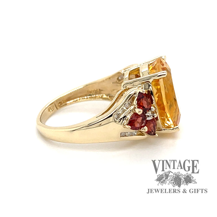 10 karat yellow gold estate oval golden citrine ring with pear shape madeira citrine accents, side view
